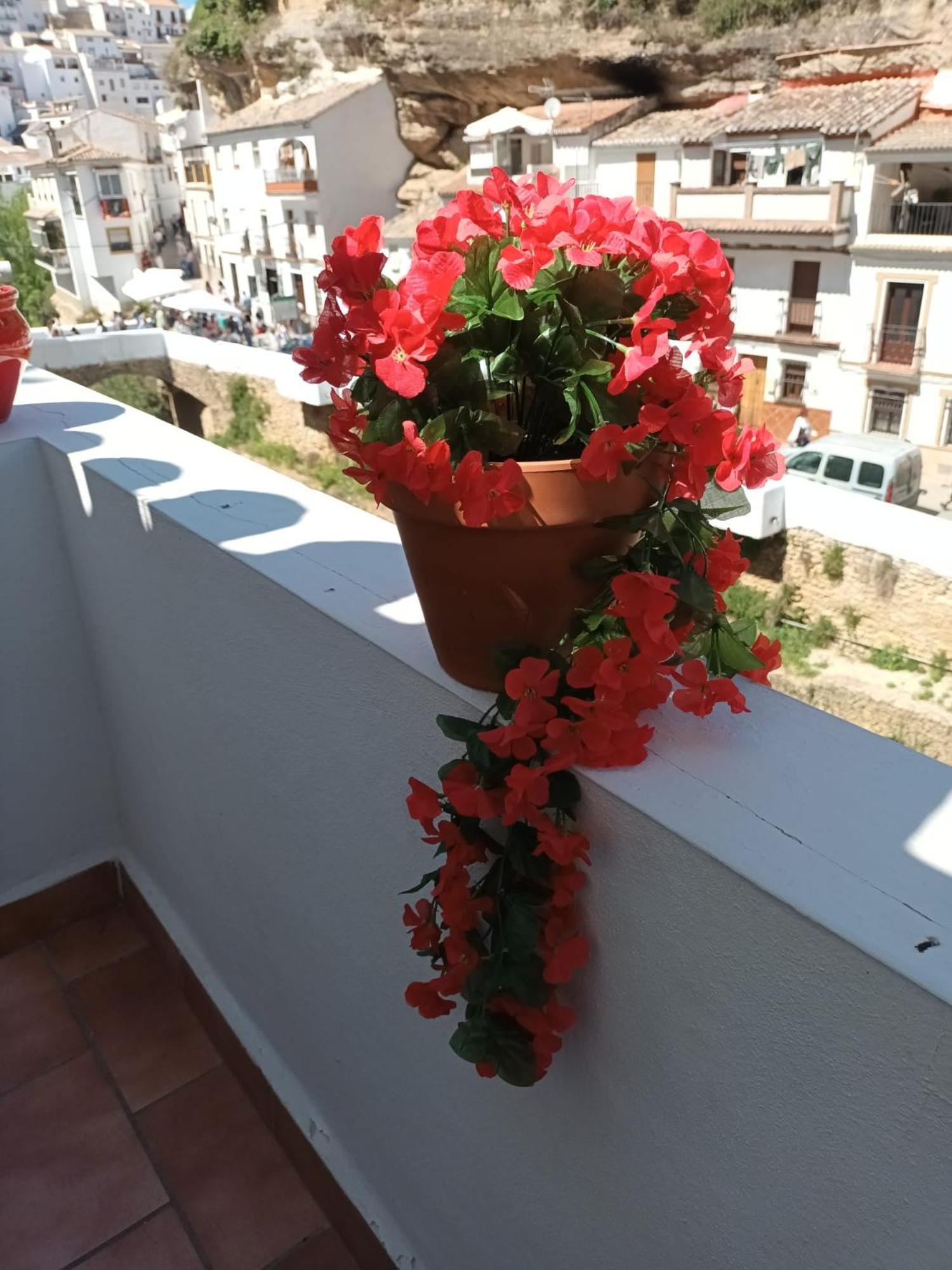 Casa Bajo La Roca Setenil De Las Bodegas Exterior foto