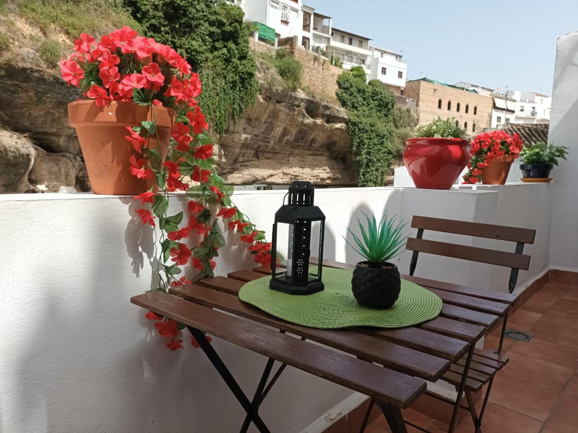 Casa Bajo La Roca Setenil De Las Bodegas Exterior foto